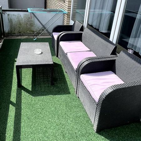 1,5-Zimmer Apartment Mit Balkon Am Hauptbahnhof Neumünster Exterior foto