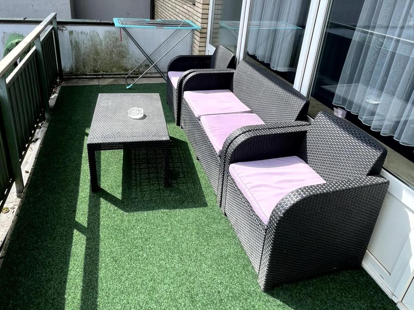 1,5-Zimmer Apartment Mit Balkon Am Hauptbahnhof Neumünster Exterior foto