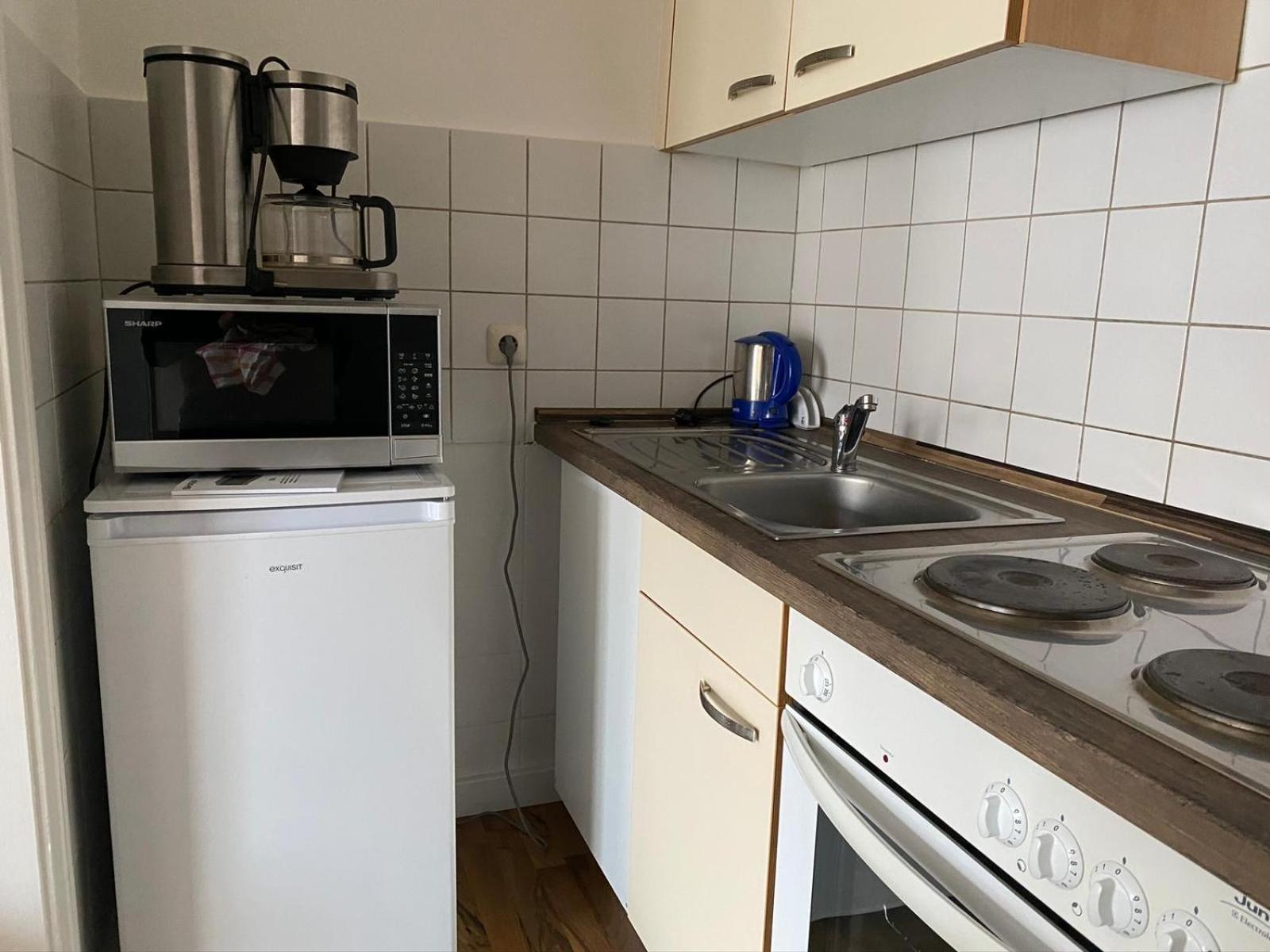 1,5-Zimmer Apartment Mit Balkon Am Hauptbahnhof Neumünster Exterior foto